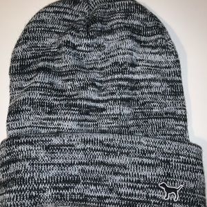 Grey beanie/hat